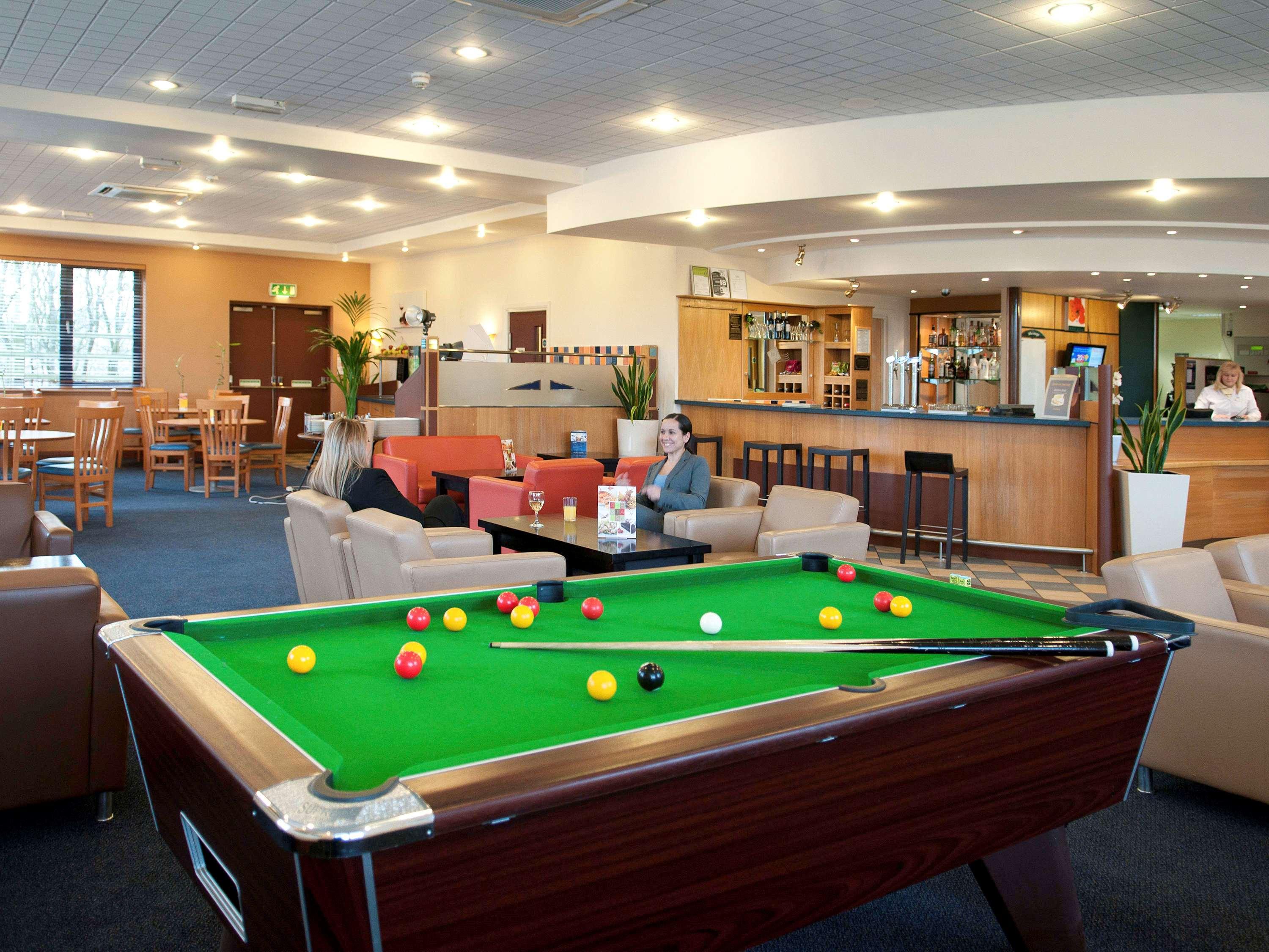 Ibis Wellingborough Hotel Exterior photo
