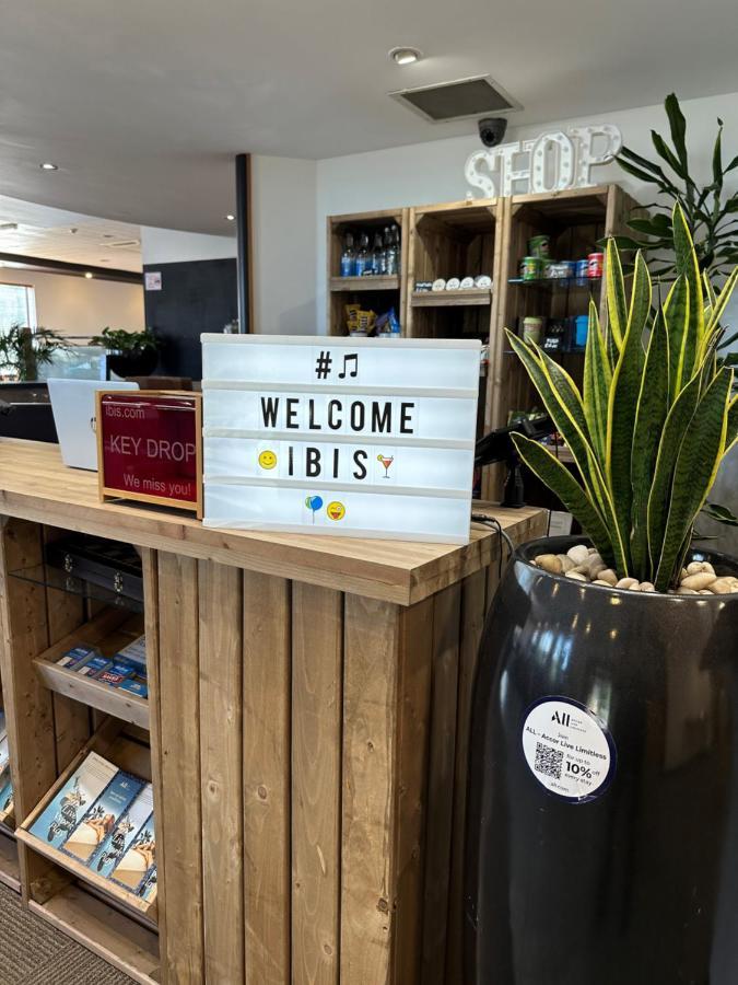 Ibis Wellingborough Hotel Exterior photo